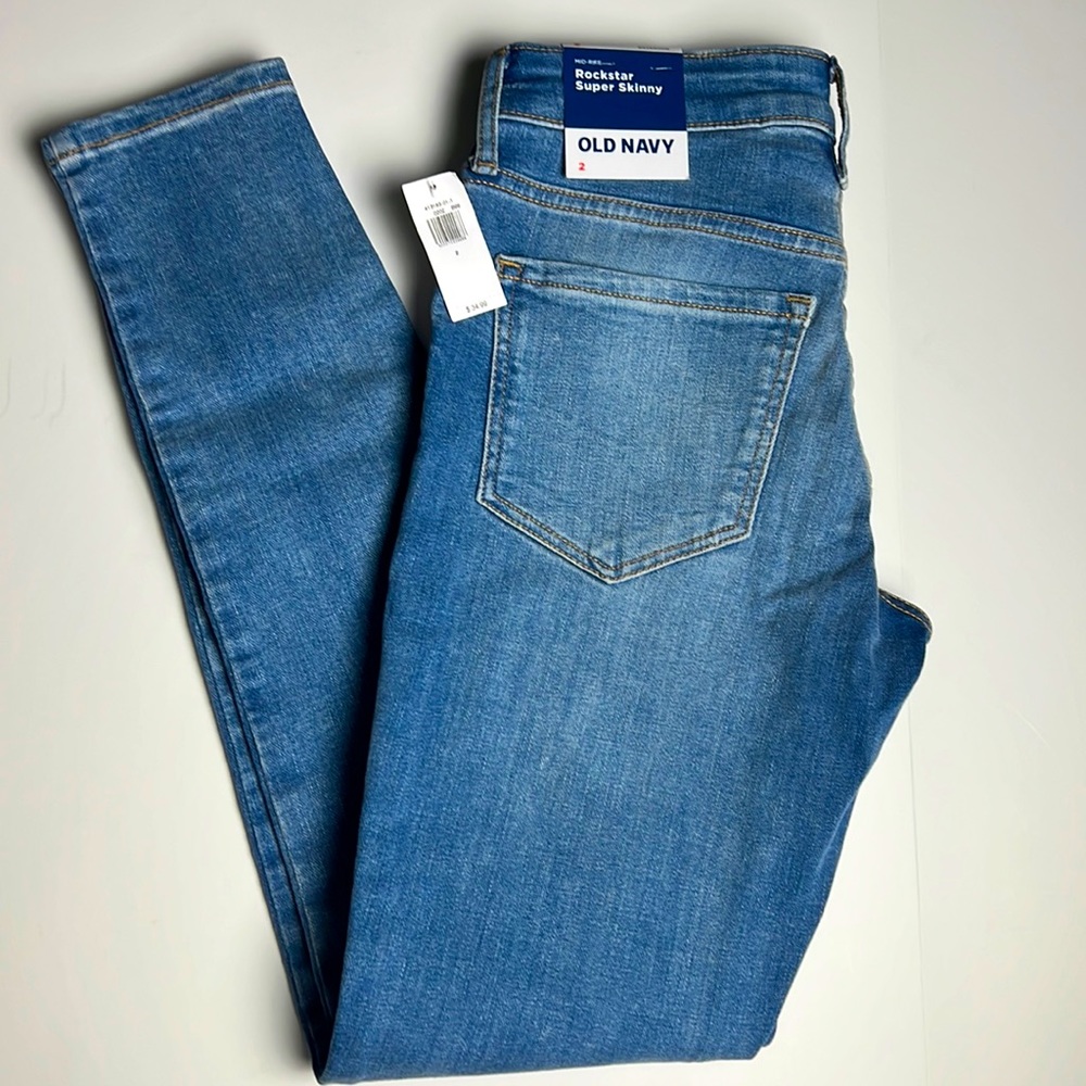 Old Navy Rockstar Super Skinny Mid Rise Jeans 2 NWT
